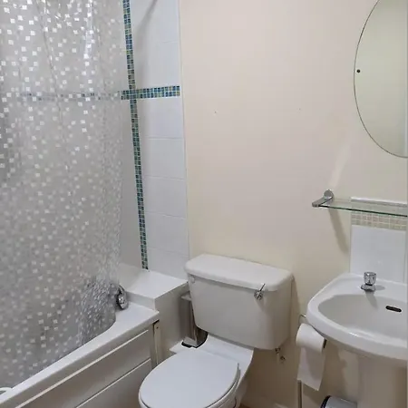 Δωμάτια σε οικογενειακή κατοικία Ballentree Δουβλίνο